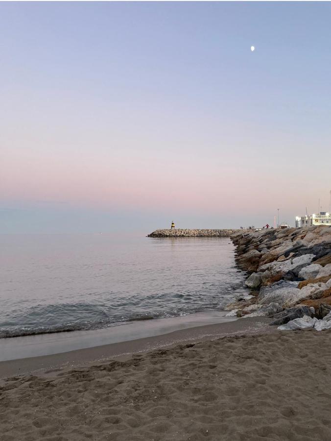 Cosy Sunrise Beach Торремолинос Экстерьер фото